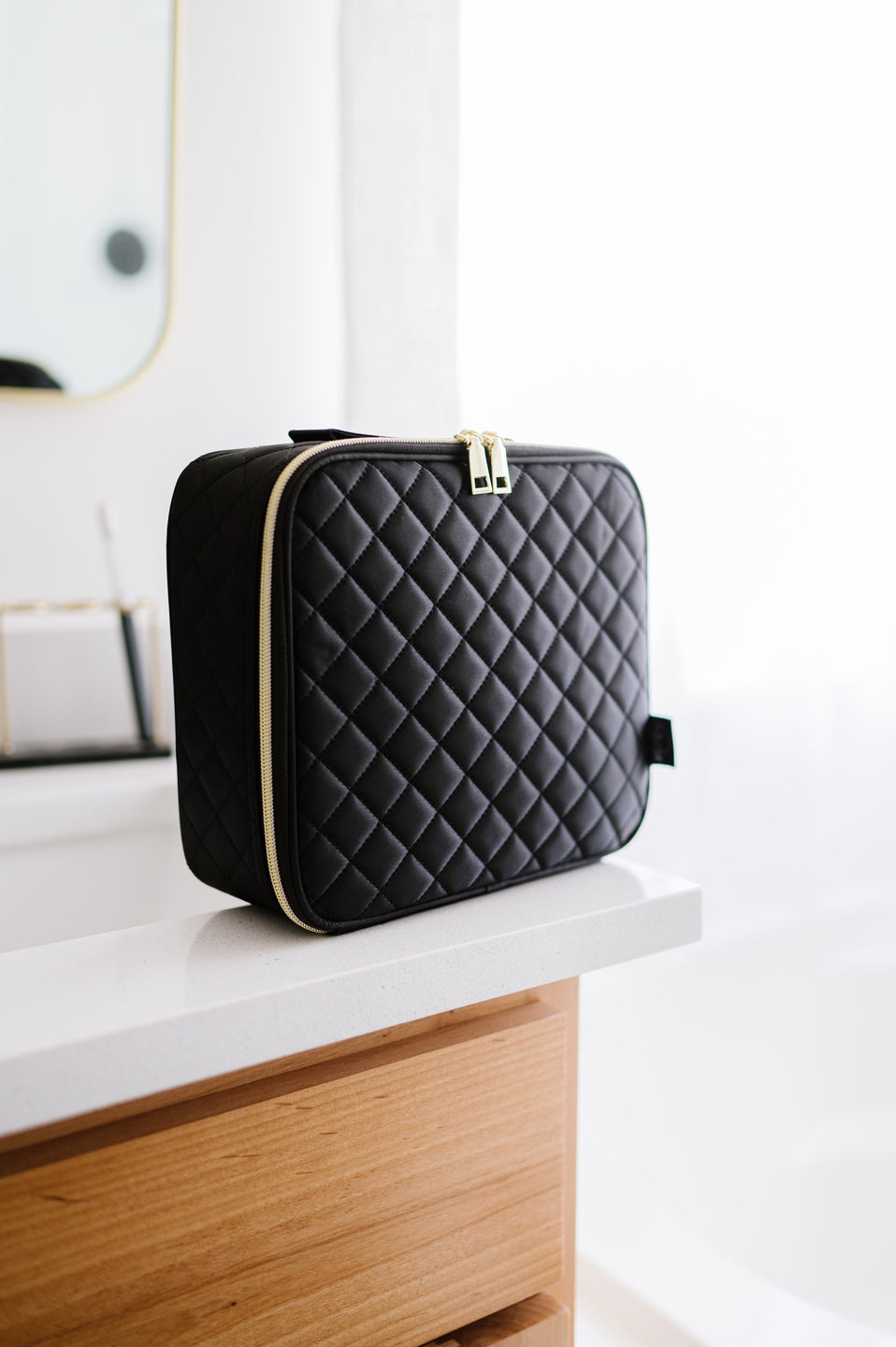 Mega Makeup Case Quilted Black